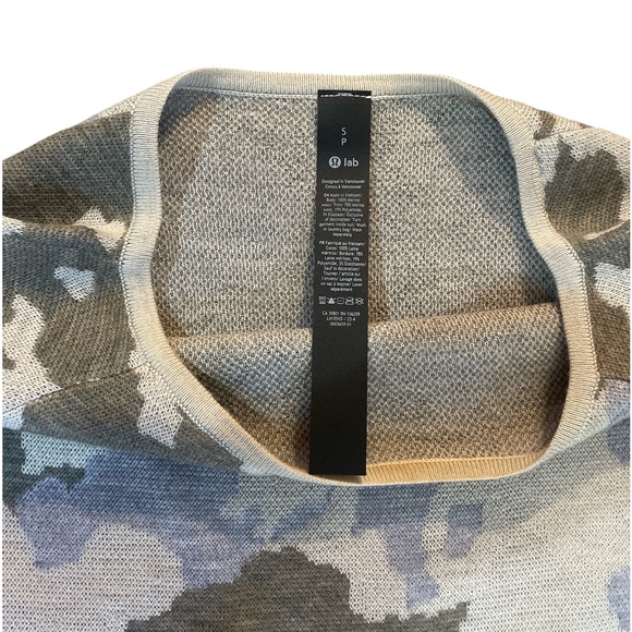 lululemon lab Merino Wool-Knit Dress
Lichen Knit Jacquard Bamboo Multi, Small - Picture 5 of 9